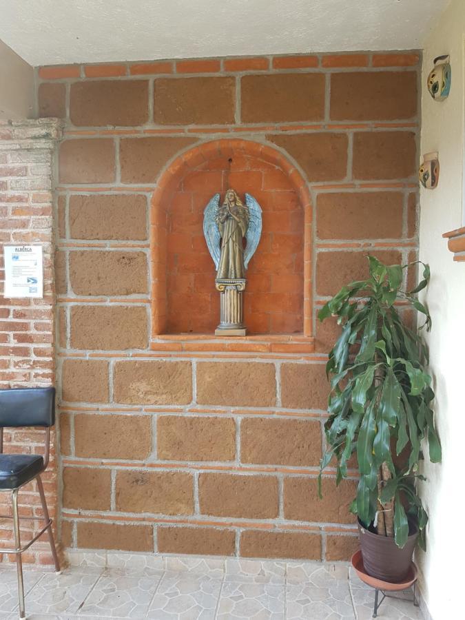 Casa Los Peregrina Cuernavaca Exterior foto